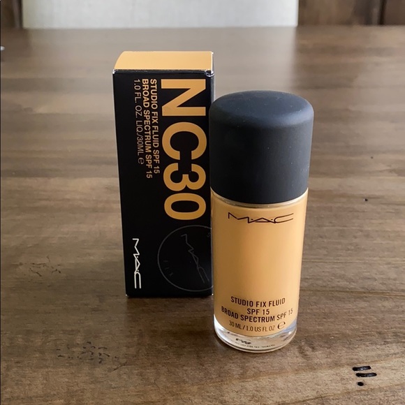 studio fix fluid nc30